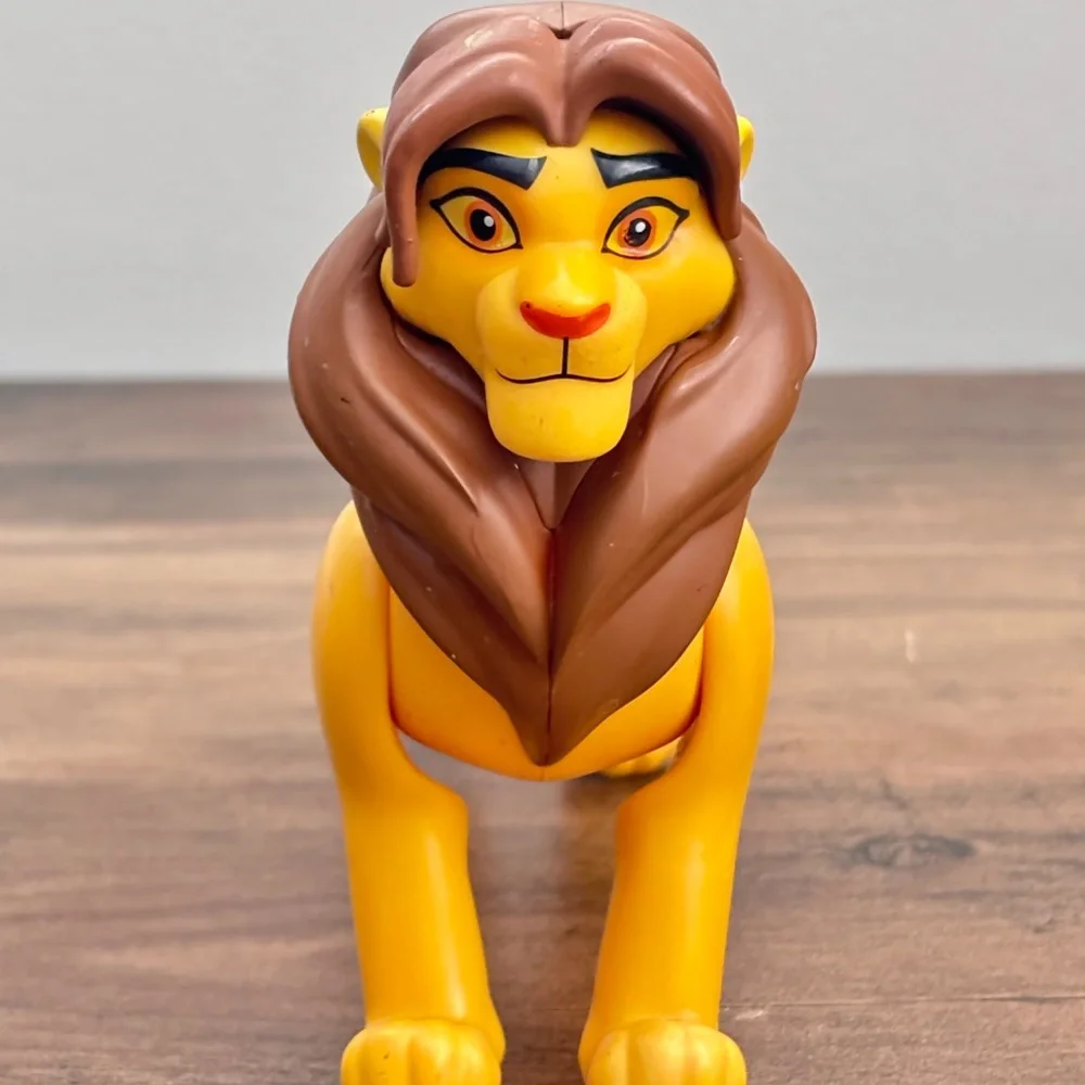 DISNEY Just Play The Lion King Lion Guard ADULT SIMBA Action Figure Toy Topper